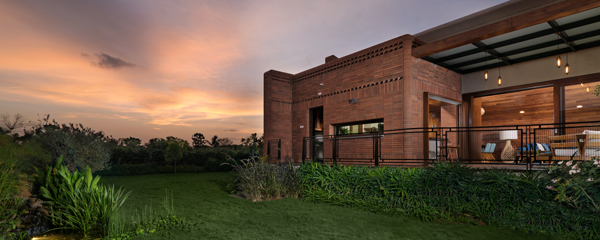 Villa With Garden Exterior | Total Environment New Offer | After The Rain Project